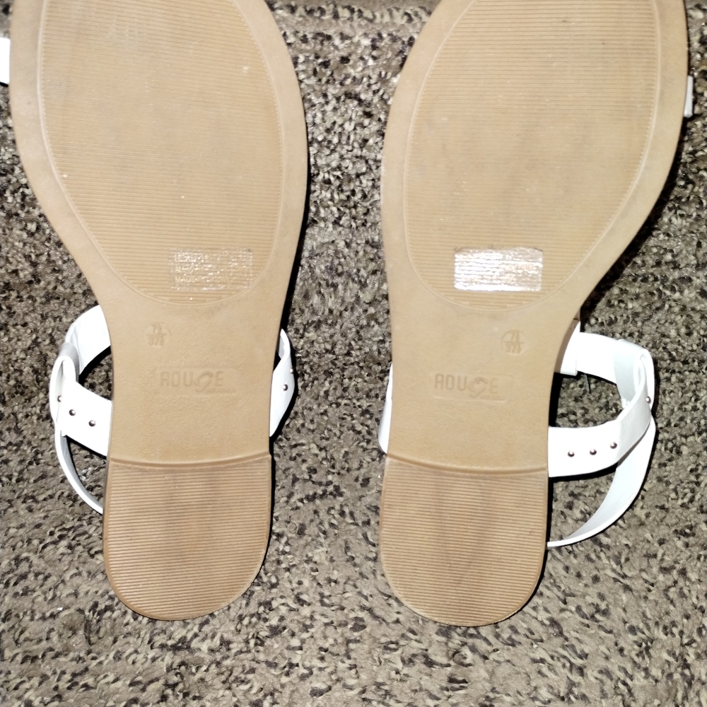 Sandals - Picture 5 of 6